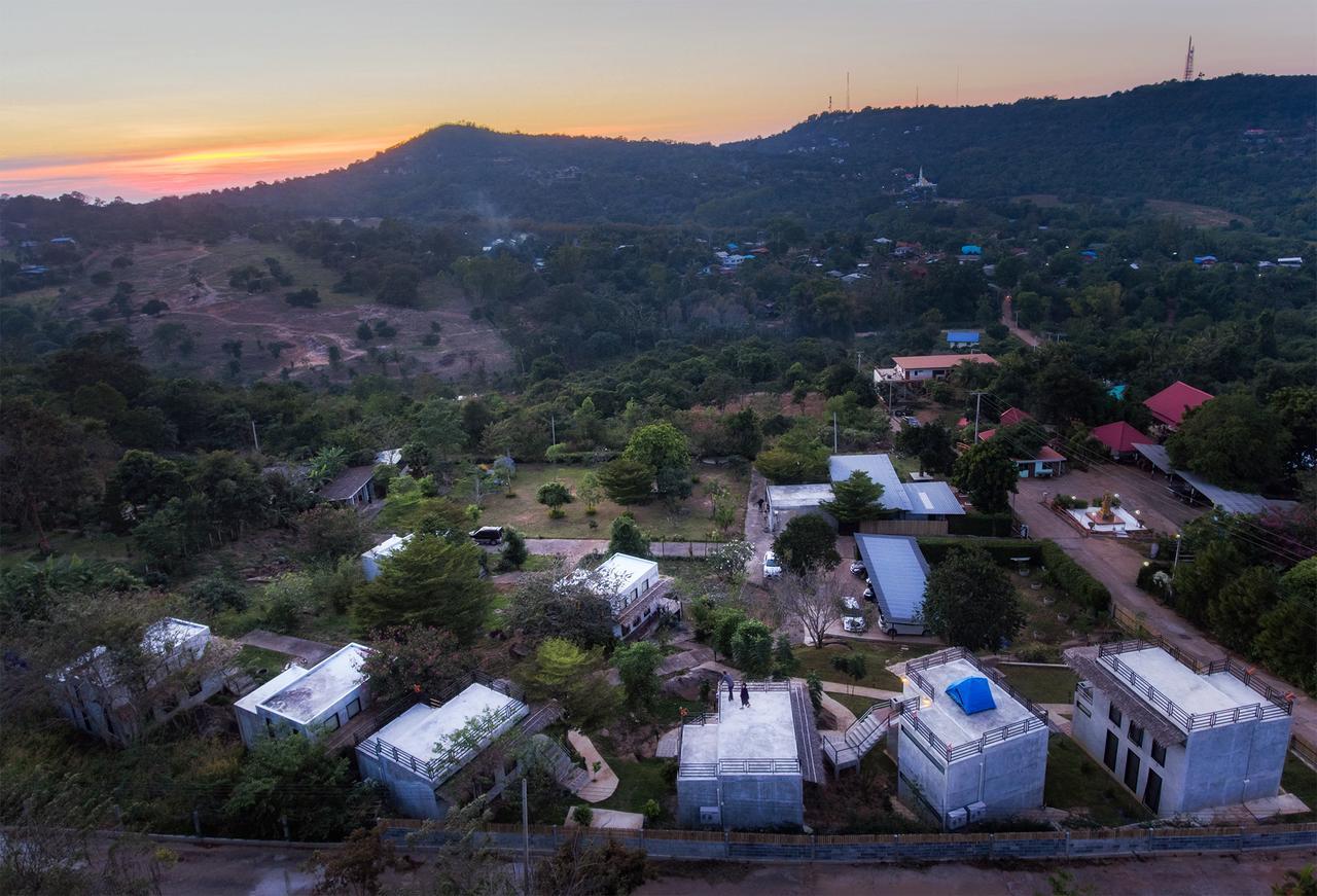 Twelve Oclock Resort Si Khio Экстерьер фото